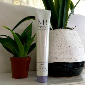 MEANINGFUL BEAUTY SKIN RENEWING PEEL BRAND NEW!